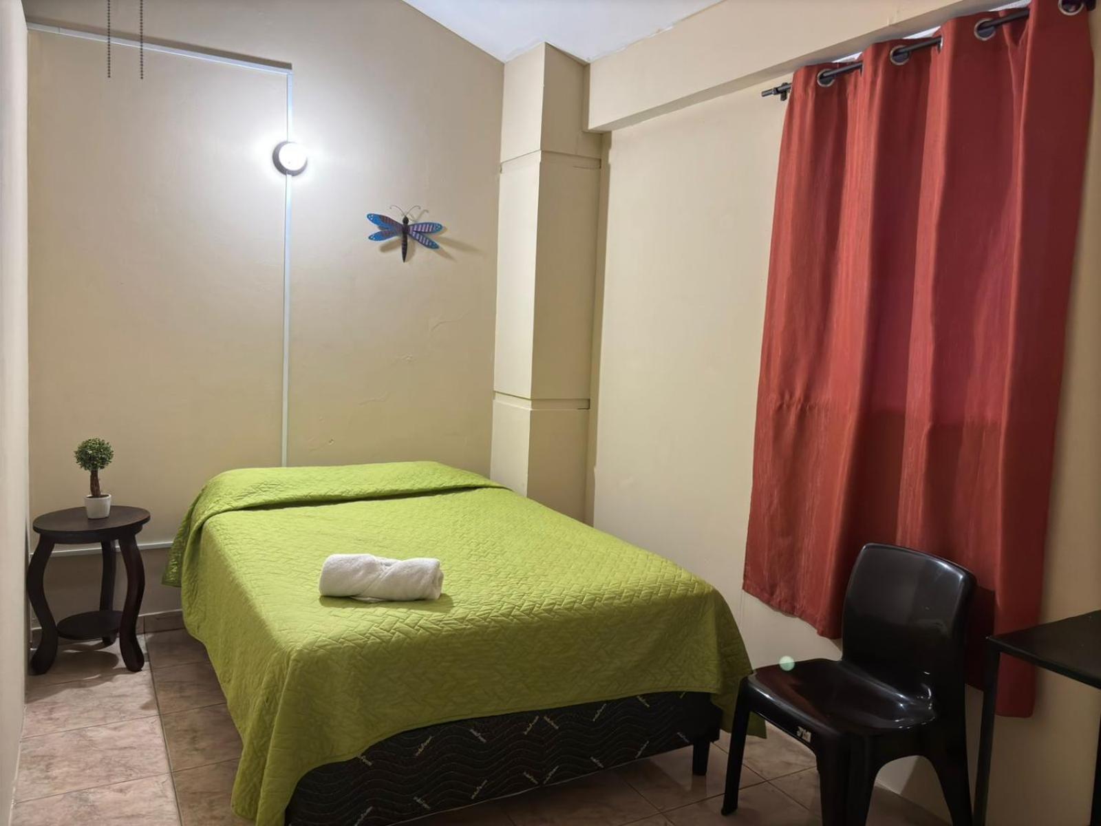 Hostal Casa Luna Σάντα Άνα Εξωτερικό φωτογραφία